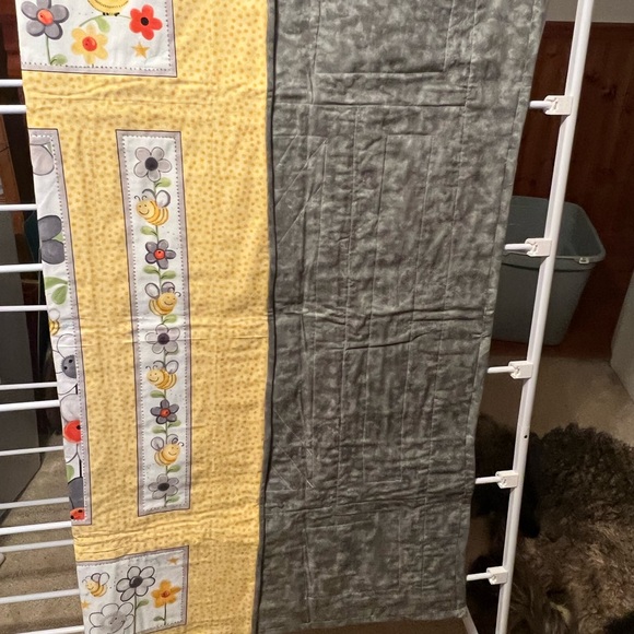 Baby quilt - Picture 9 of 10